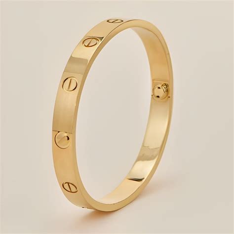 cartier love bracelet 18k yellow gold|cartier ip 6688 price.